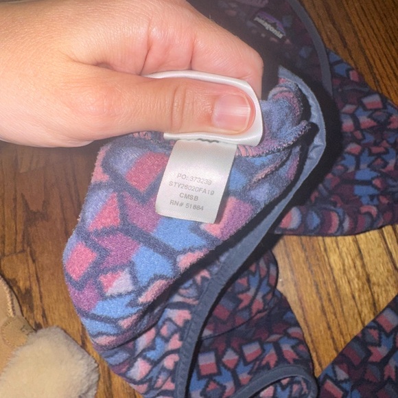 Patagonia®  Women's Micro D® Snap-T® Pullover - Picture 6 of 6